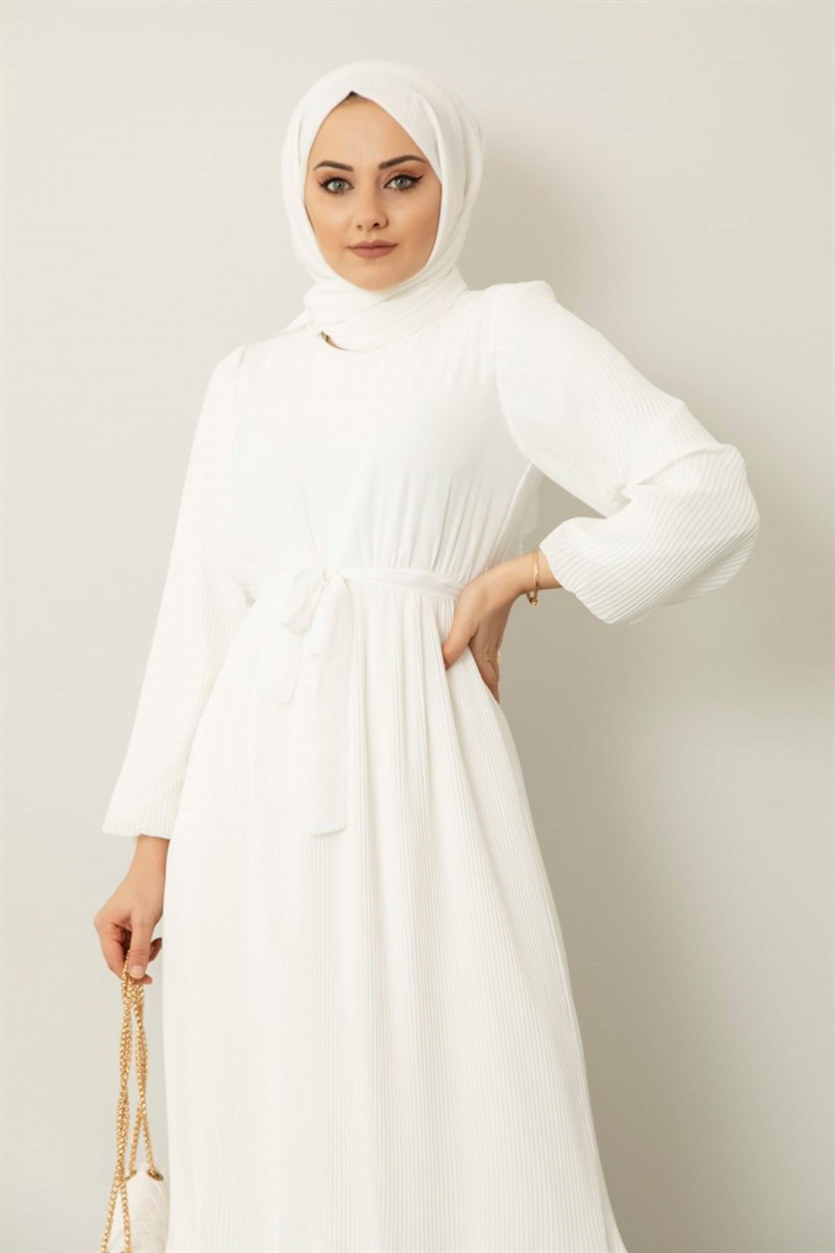 Kol ve Eteği Pileli Elbise - Beyaz