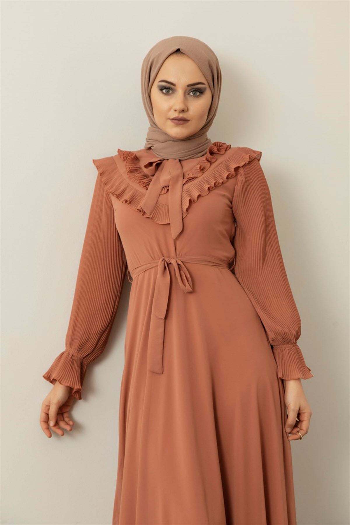 Kadın Pilise Fırfır Detaylı Elbise - Somon