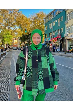 Kadın Çıtçıtlı Kaşe Mont-Siyahhaki