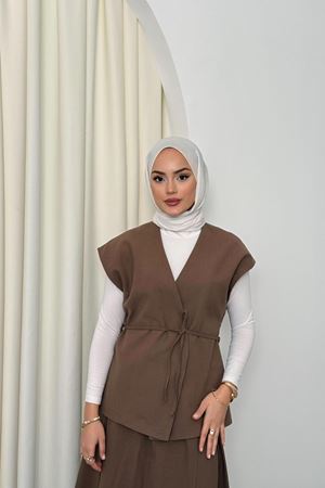 V Yaka Yelek Etekli Takım - Kahve
