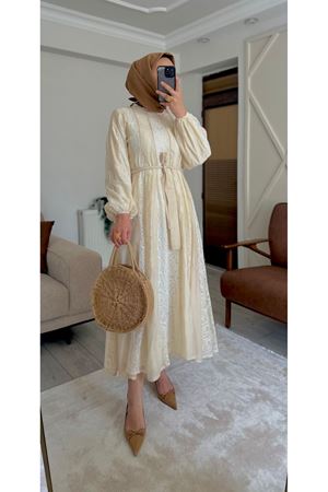 Amine Kübra Davet Elbise-Ekru