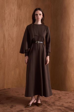 Amelie Omuzdan Şallı Scuba Elbise-Kahve