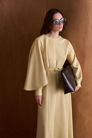  Amelie Omuzdan Şallı Scuba Elbise-Sarı