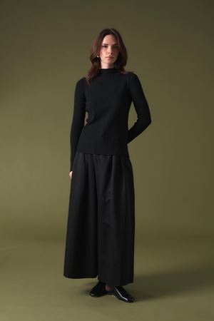 Dik Yaka Triko Body - Siyah