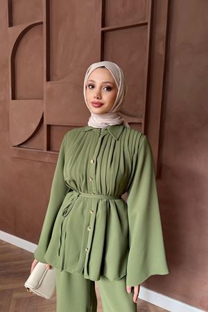 Pileli Pantolonlu Takım-Kınayeşili