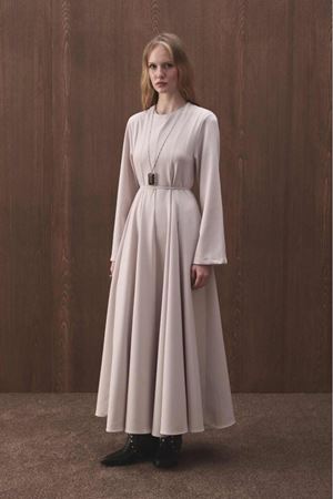 Belden Oturma Detaylı Elbise-Krem