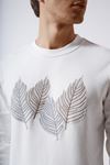Üzeri Yaprak Baskılı Bisiklet Yaka Sweatshirt EKRU